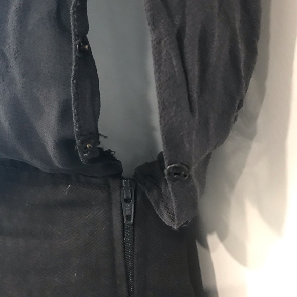 FRENCH CONNECTION grey avant-gard top w/side zip & button closure Sz. 2 - Picture 5 of 9